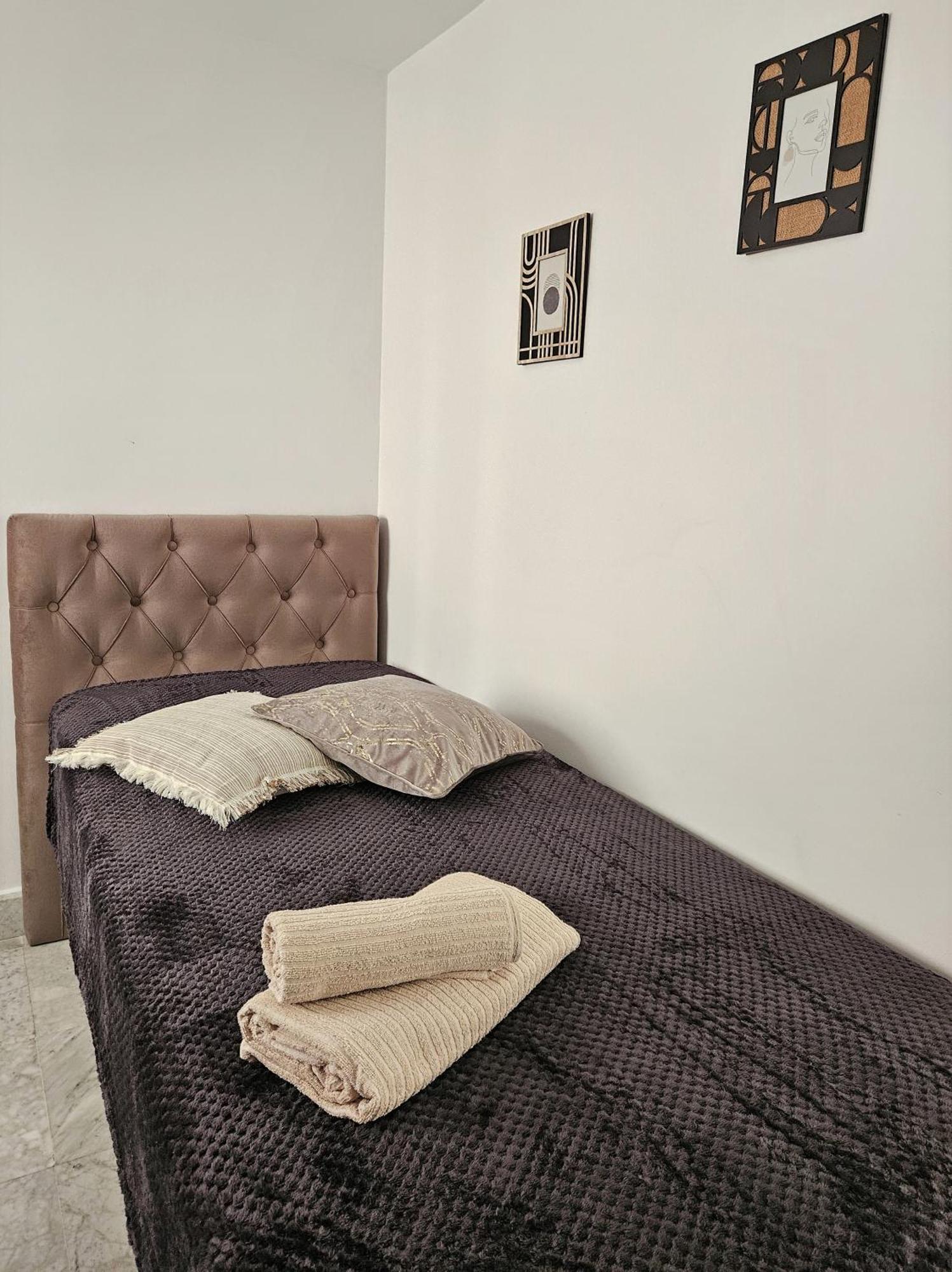 Mirador Apartments Beach First Line 圣波拉 外观 照片